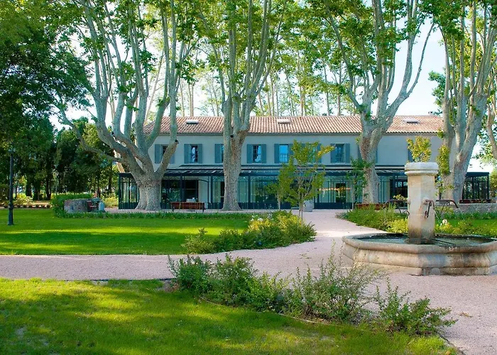 فندق مبيت وإفطار Domaine De La Baratonne لا غارد